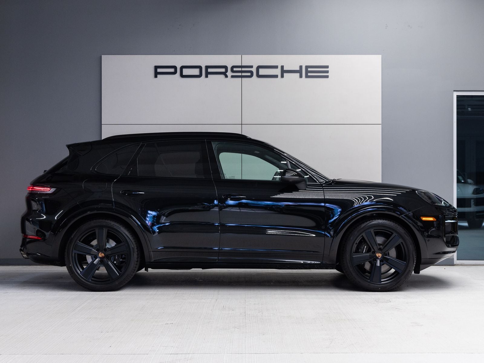 2026 Porsche Cayenne AWD