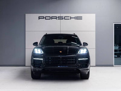 2026 Porsche Cayenne AWD