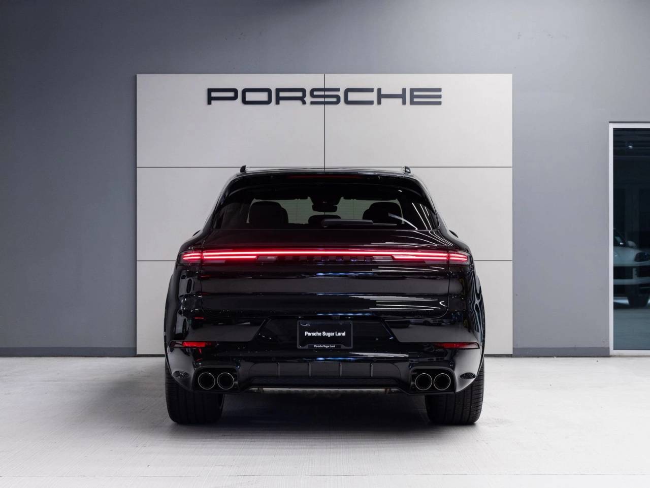 2026 Porsche Cayenne AWD