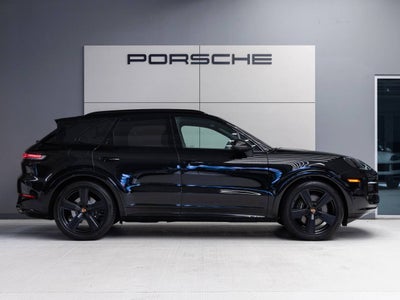 2026 Porsche Cayenne AWD