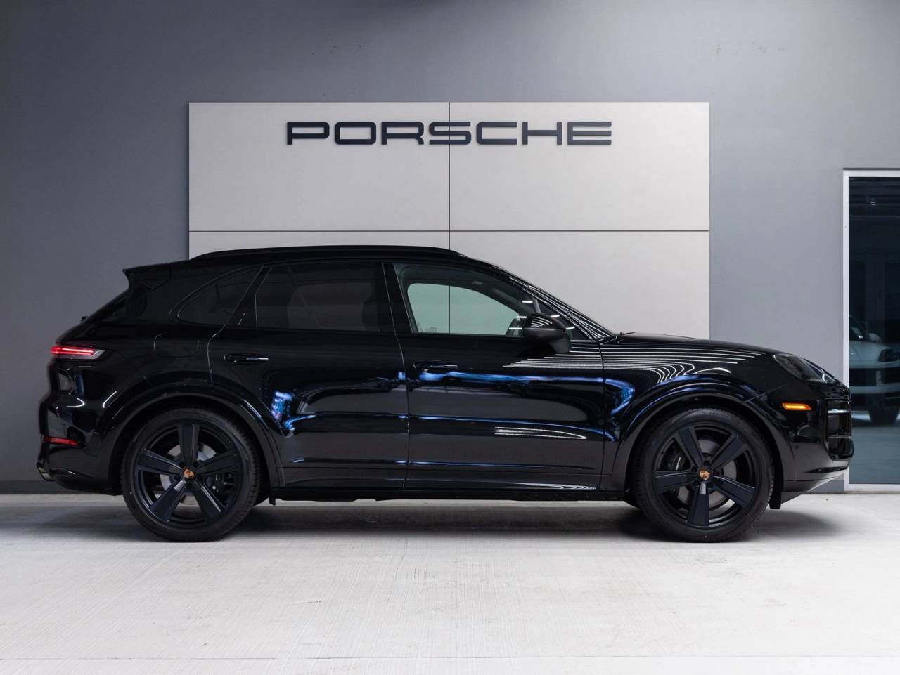2026 Porsche Cayenne AWD