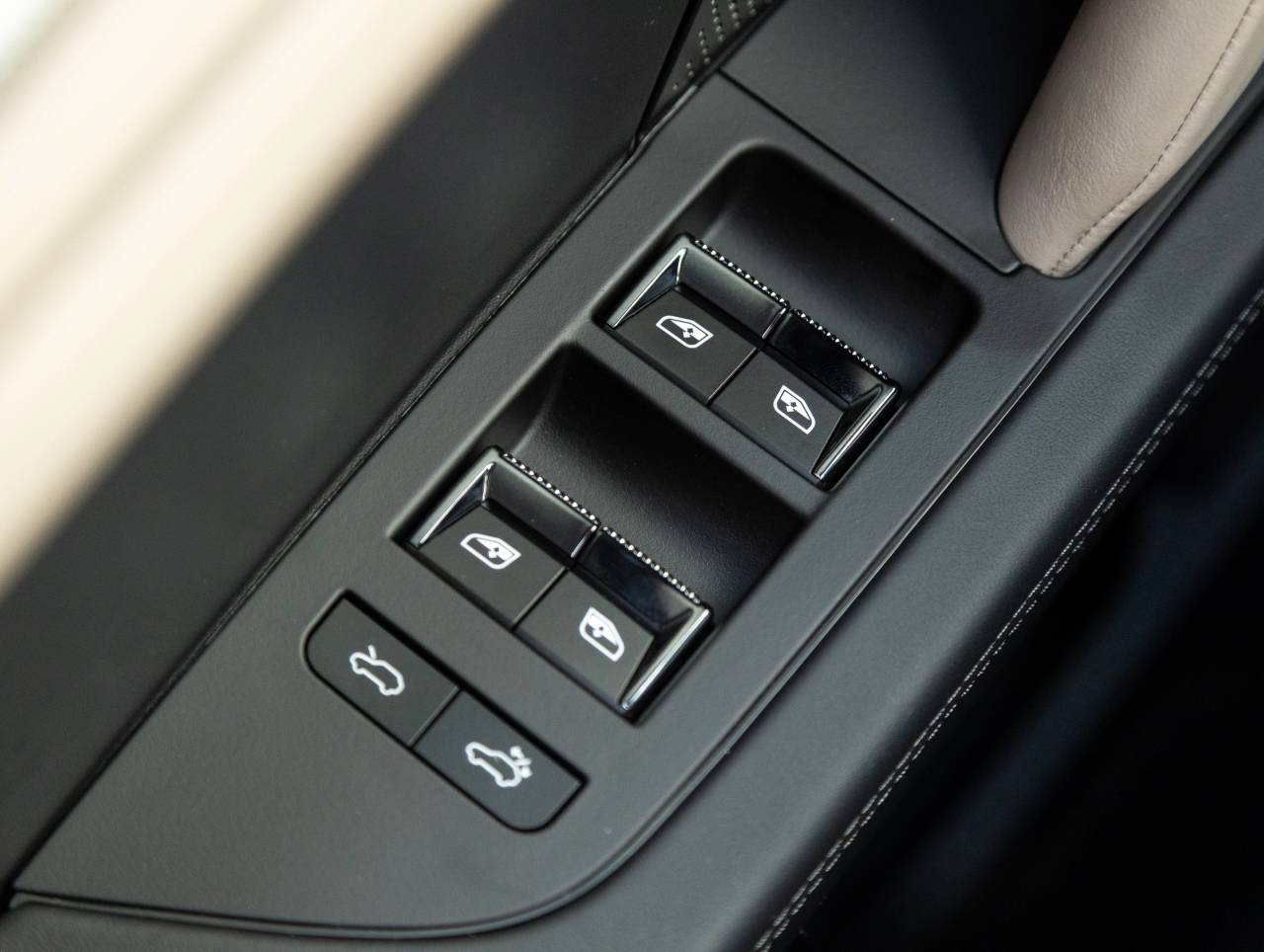 2026 Porsche Cayenne Cayenne Electric