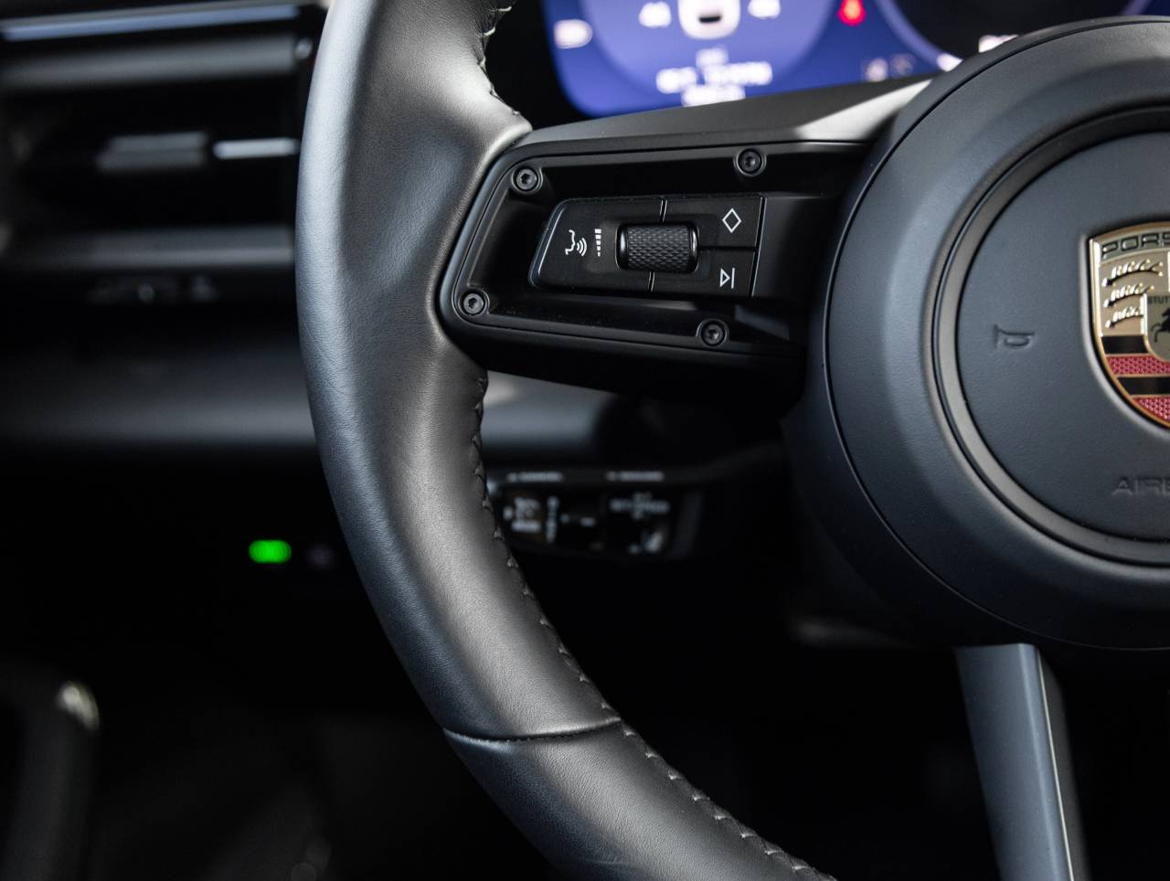 2025 Porsche Macan Macan 4 Electric