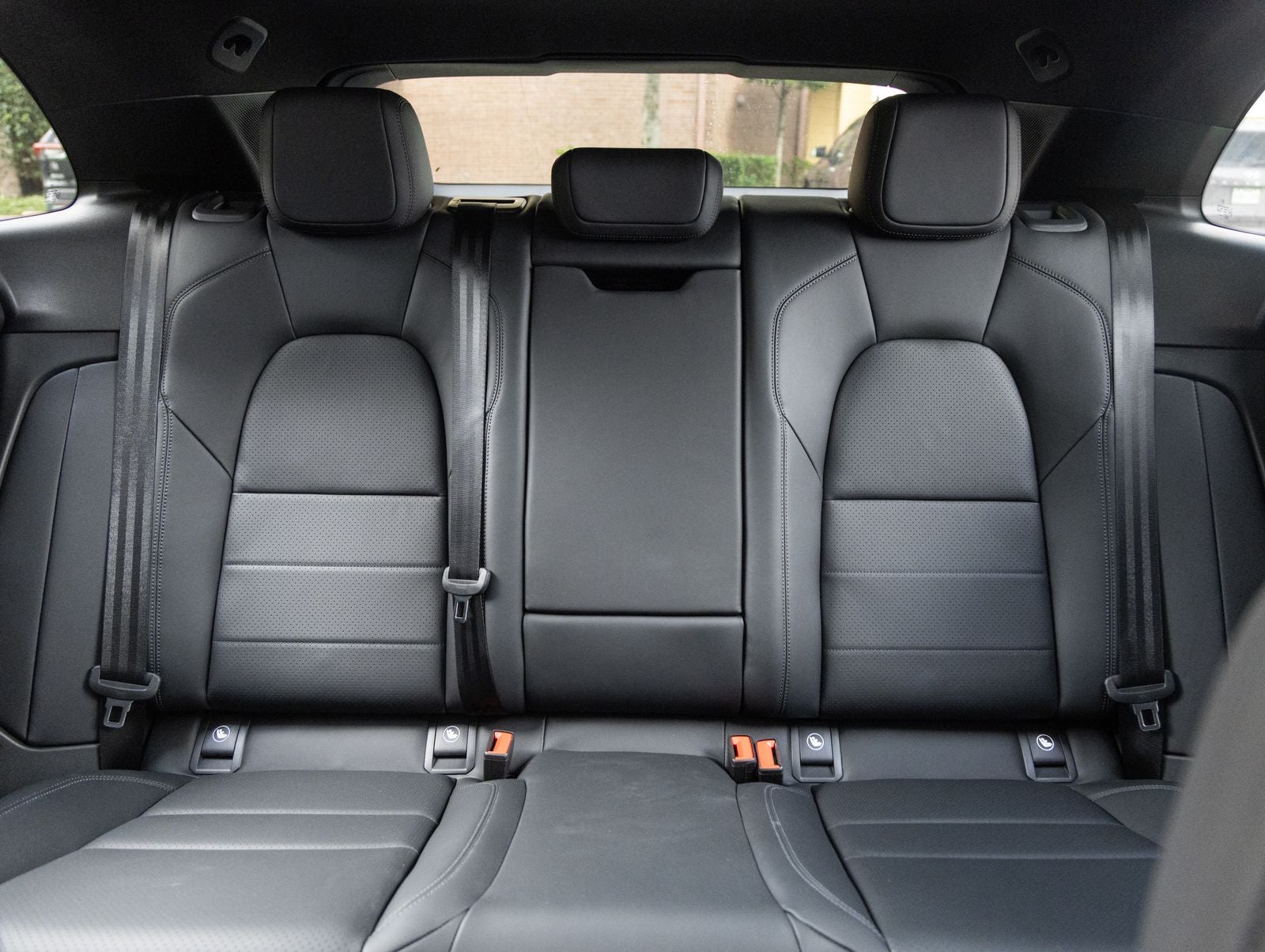 2025 Porsche Macan 4 Electric