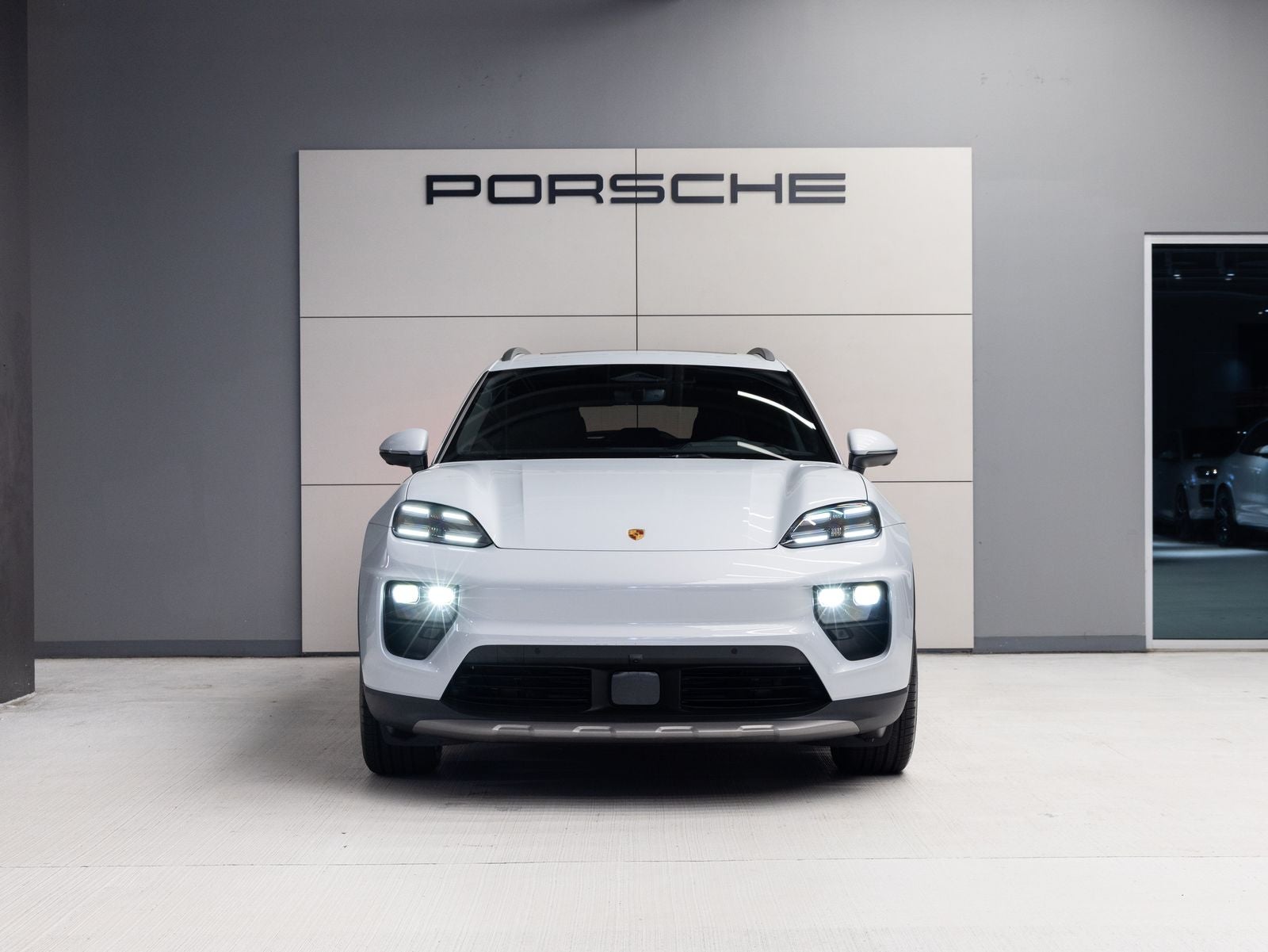 2026 Porsche Macan Macan 4 Electric