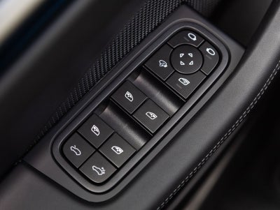 2026 Porsche Macan Macan 4 Electric