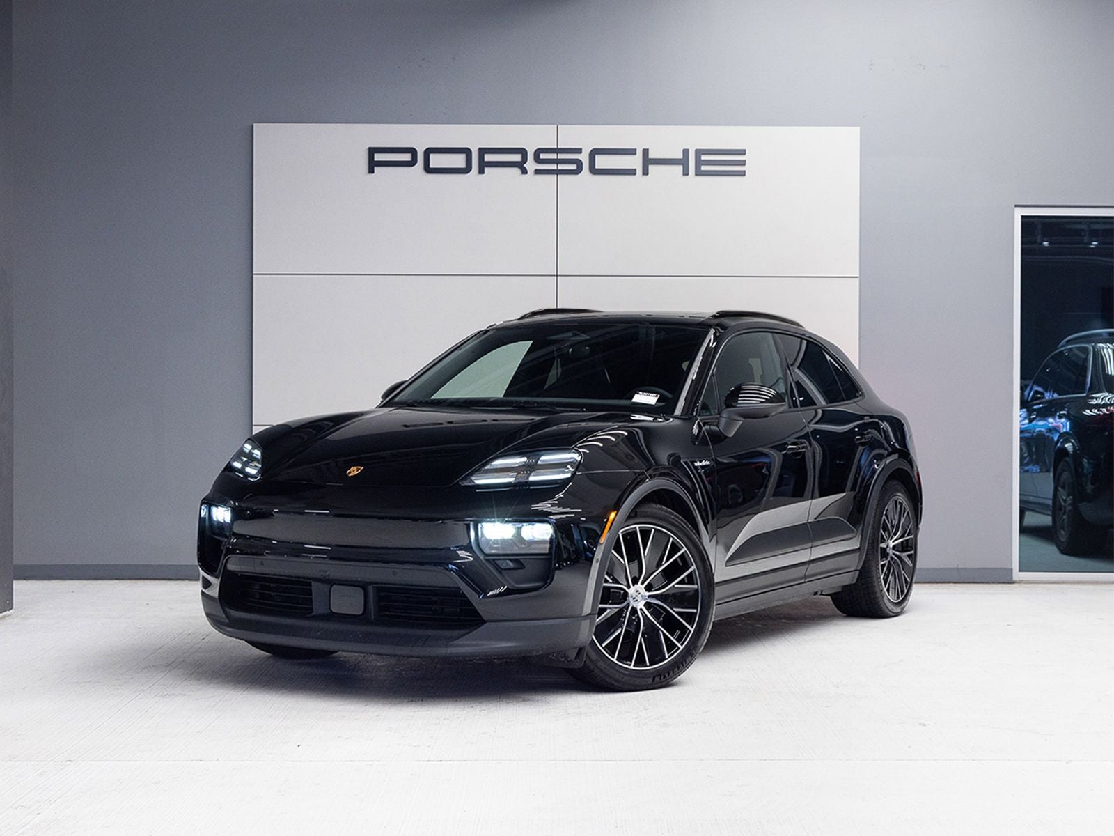 2026 Porsche Macan 4 Electric