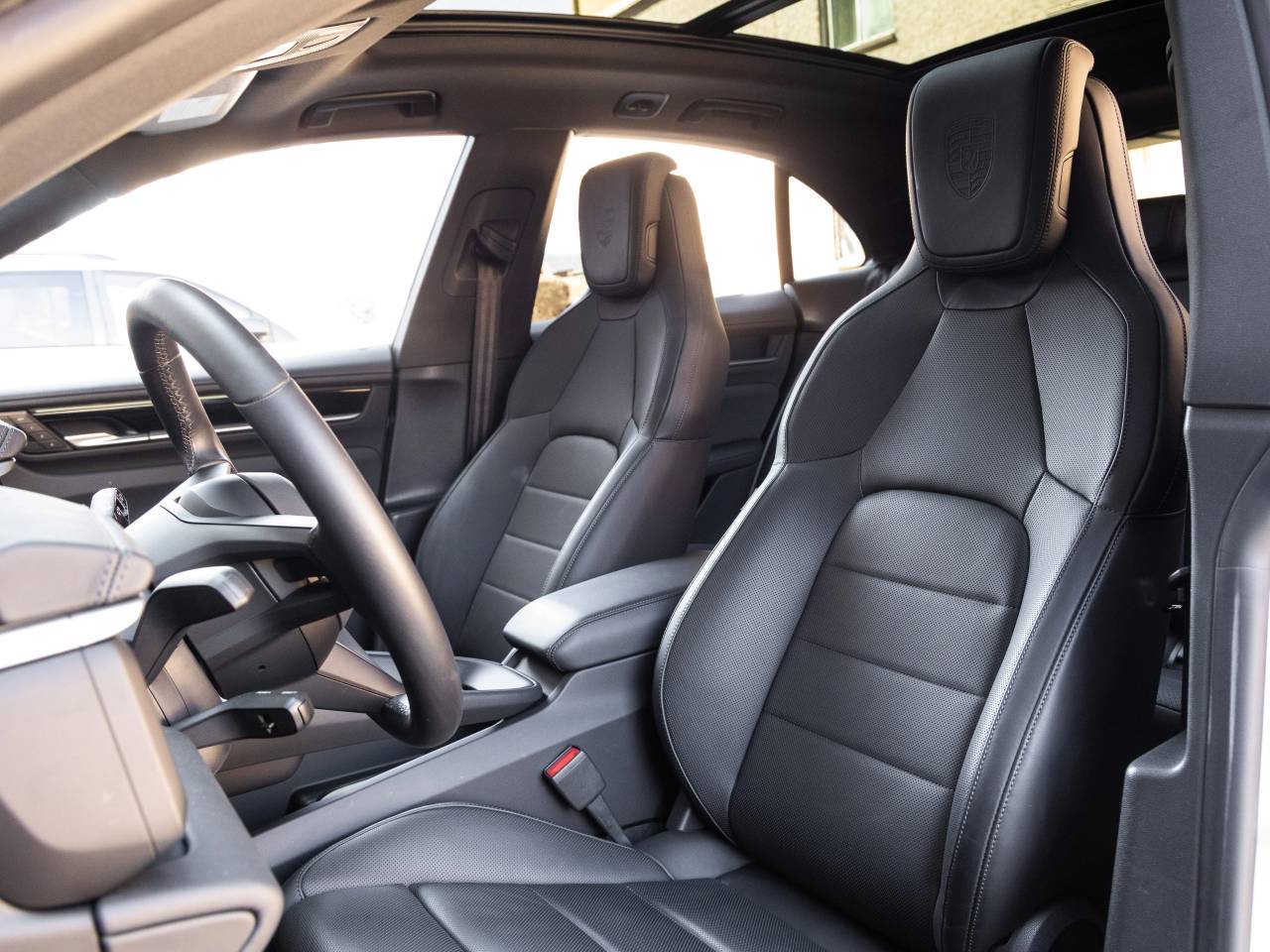 2026 Porsche Macan 4 Electric