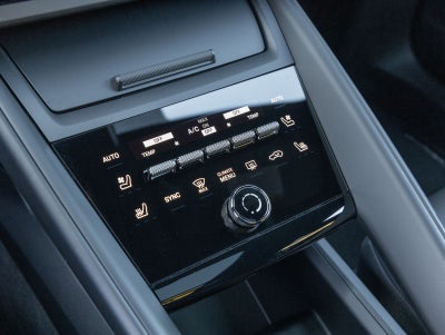 2026 Porsche Macan Macan 4 Electric