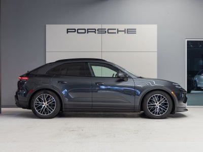 2026 Porsche Macan Macan 4 Electric