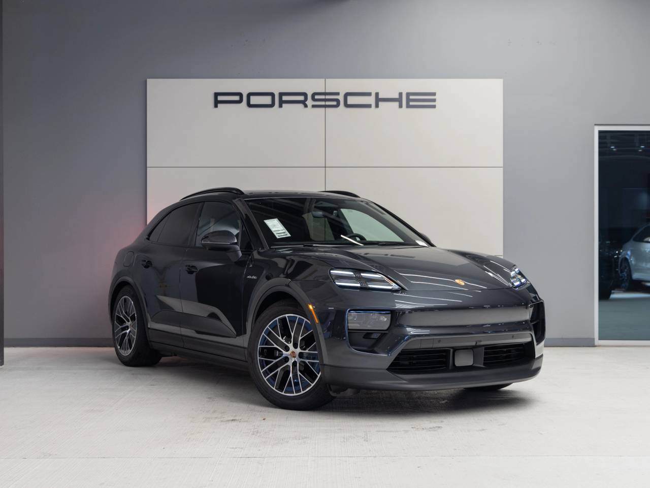 2026 Porsche Macan Macan 4 Electric