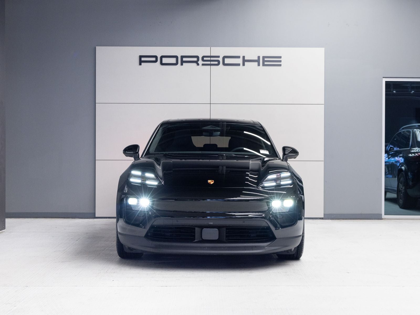 2026 Porsche Macan 4 Electric