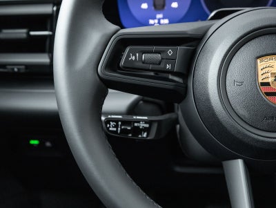 2026 Porsche Macan 4 Electric