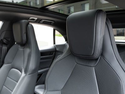 2026 Porsche Macan 4 Electric