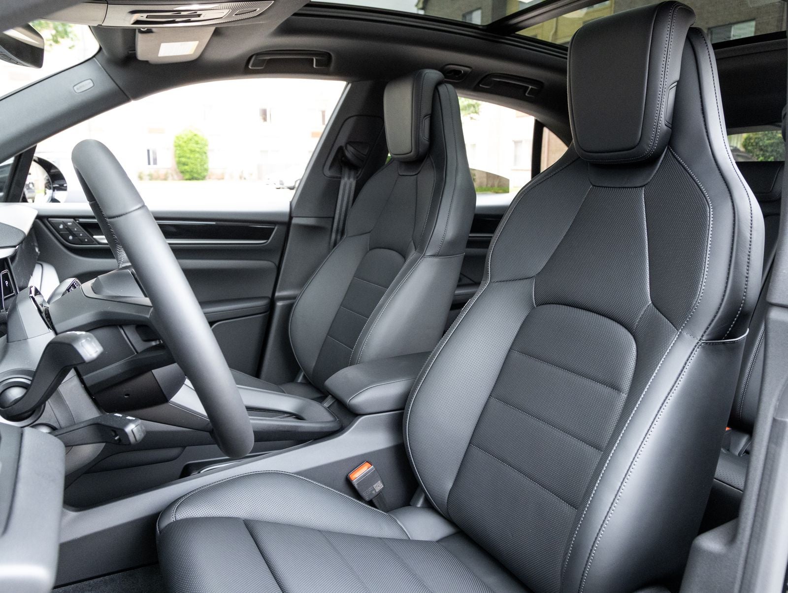 2026 Porsche Macan 4 Electric