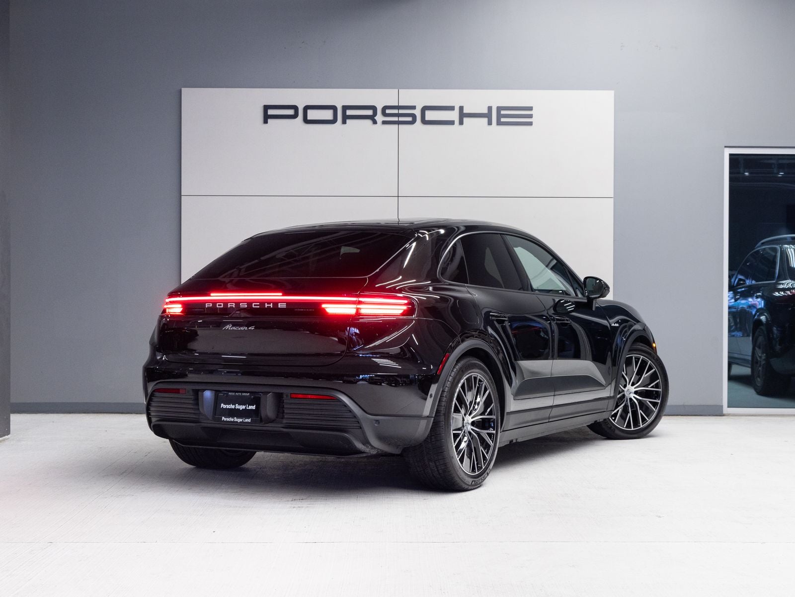 2026 Porsche Macan 4 Electric