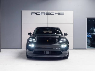 2026 Porsche Macan 4 Electric
