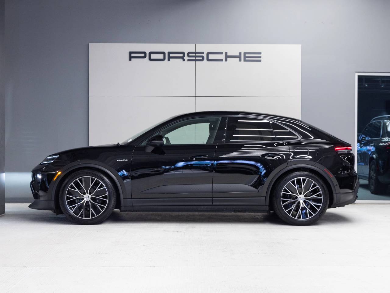 2026 Porsche Macan 4 Electric