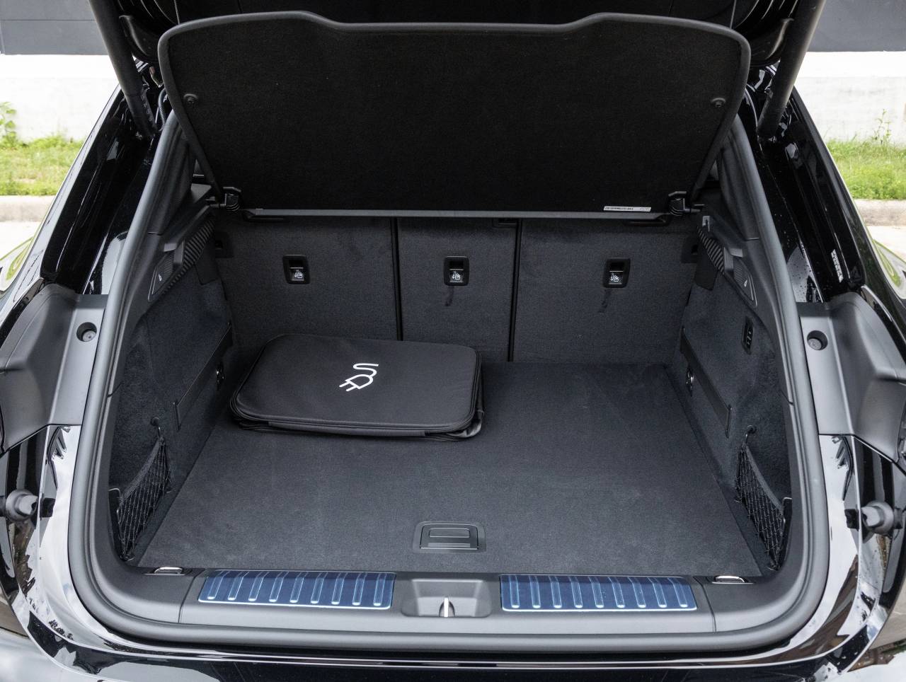 2026 Porsche Macan 4 Electric