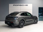 2024 Porsche Macan Macan 4