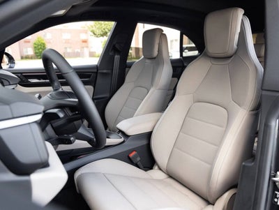 2026 Porsche Macan 4 Electric