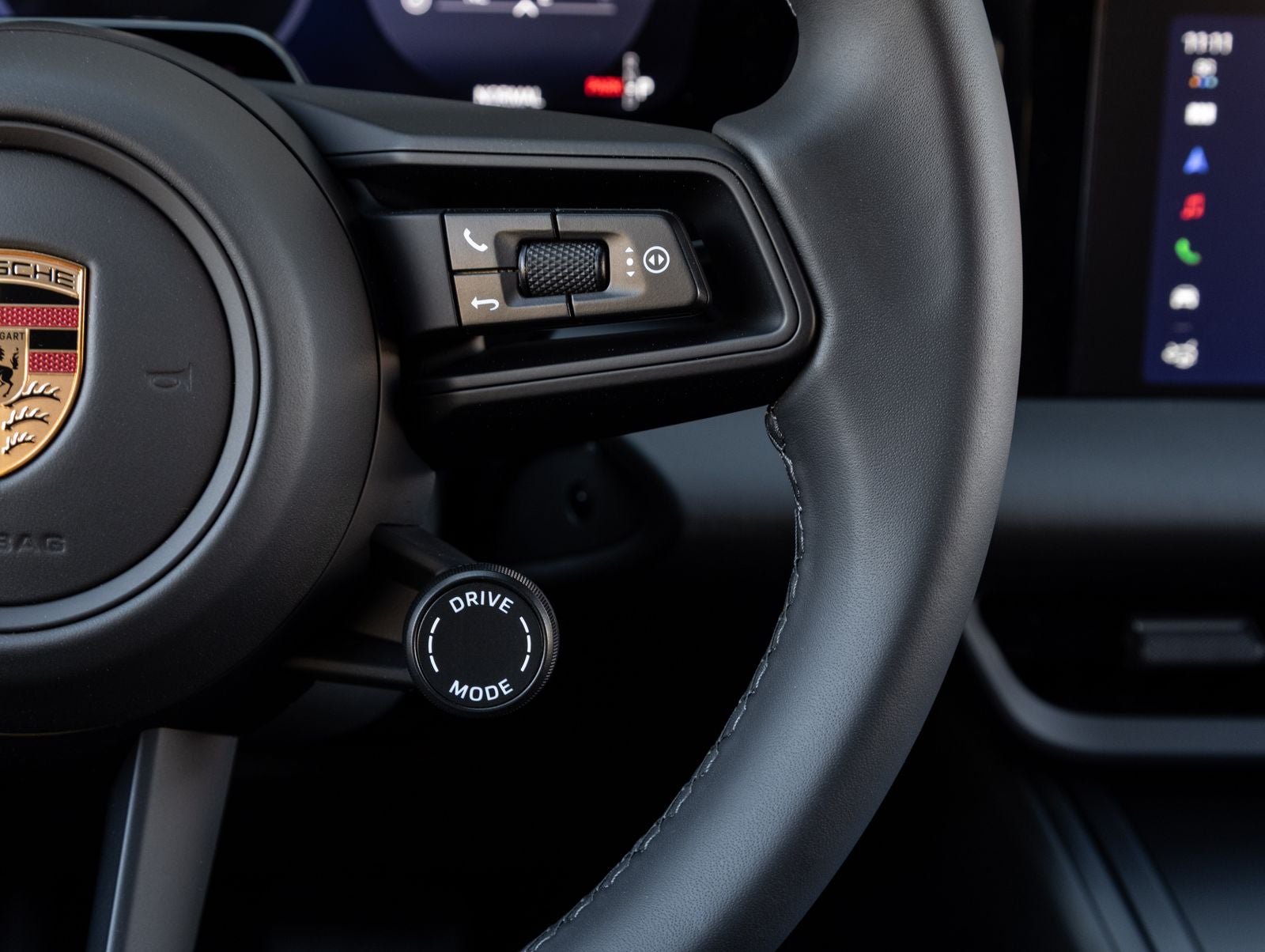 2026 Porsche Macan 4 Electric