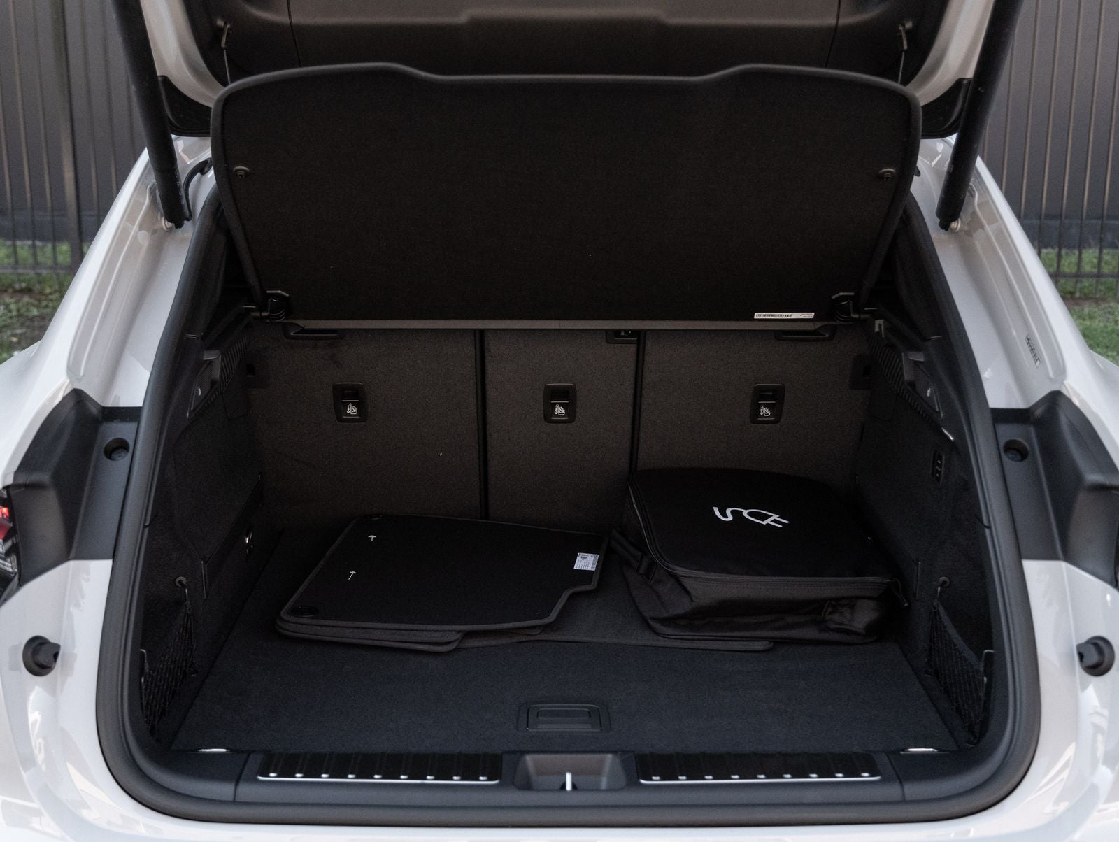 2026 Porsche Macan 4 Electric