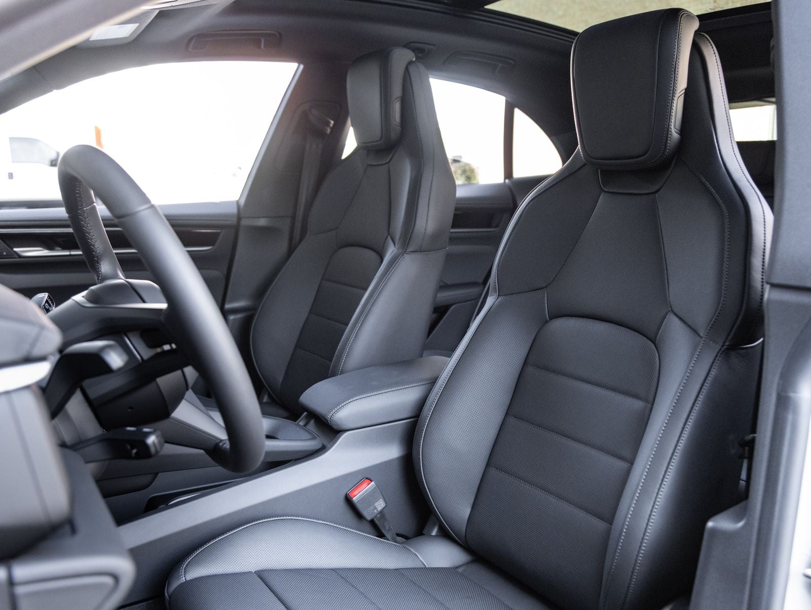 2026 Porsche Macan 4 Electric