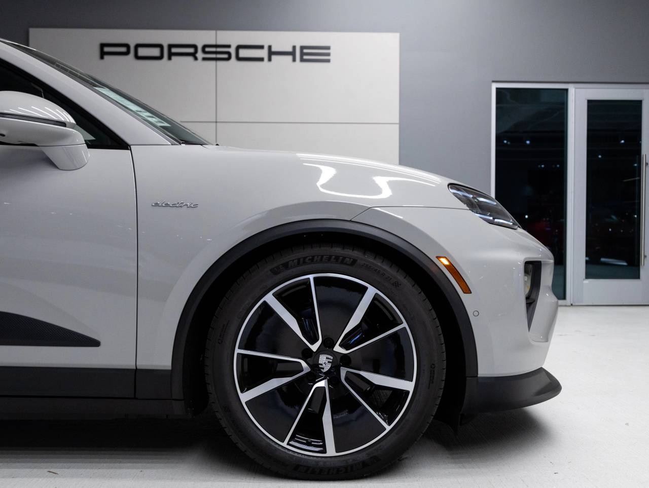 2026 Porsche Macan 4 Electric