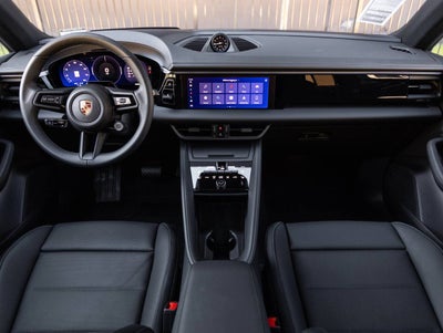 2026 Porsche Macan 4 Electric