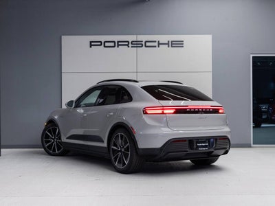 2026 Porsche Macan 4 Electric