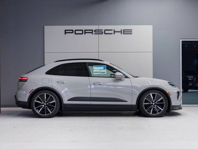 2026 Porsche Macan 4 Electric