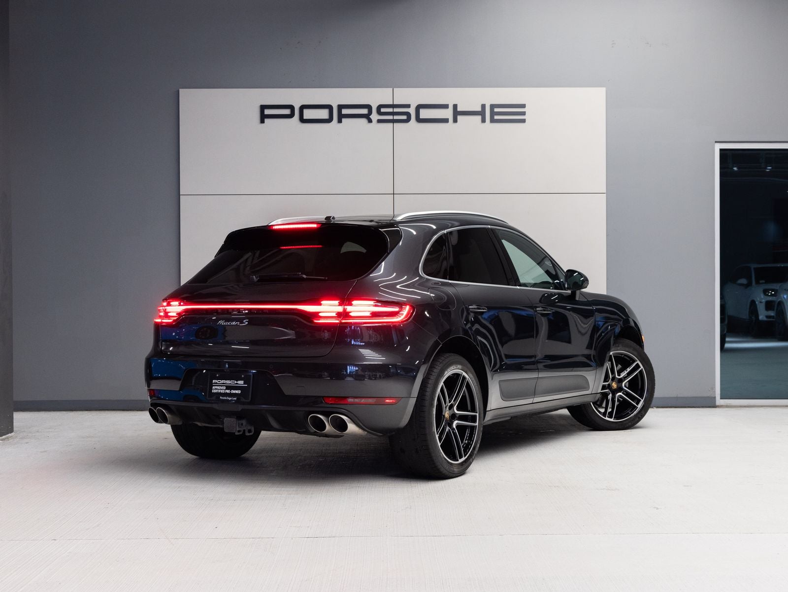 2020 Porsche Macan Macan S (MY20)