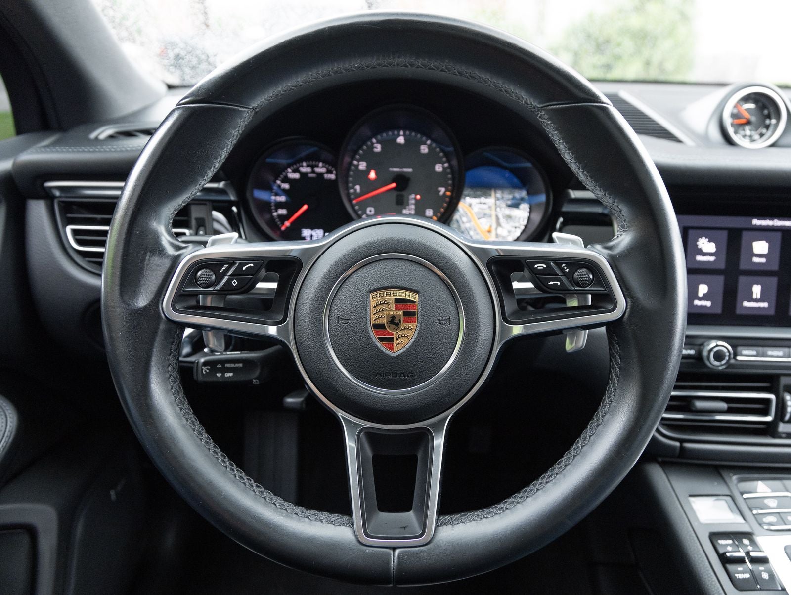 2021 Porsche Macan S