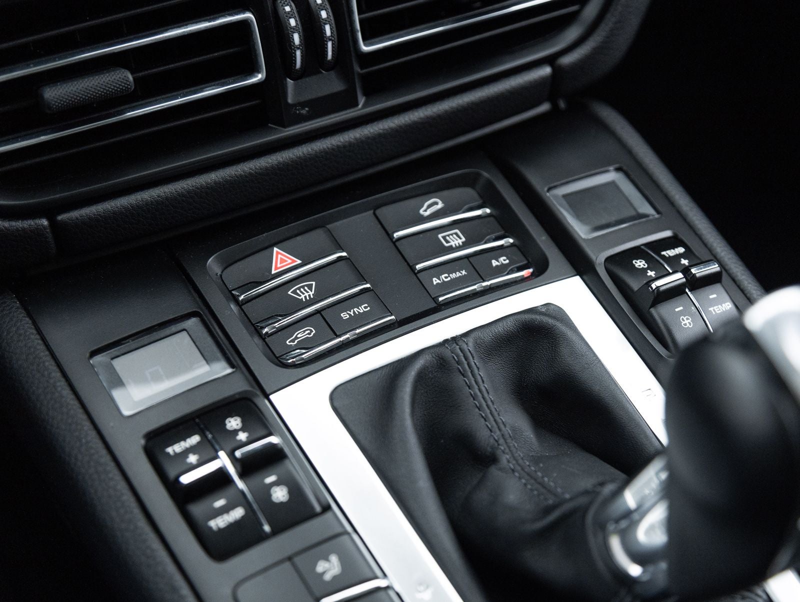 2021 Porsche Macan S