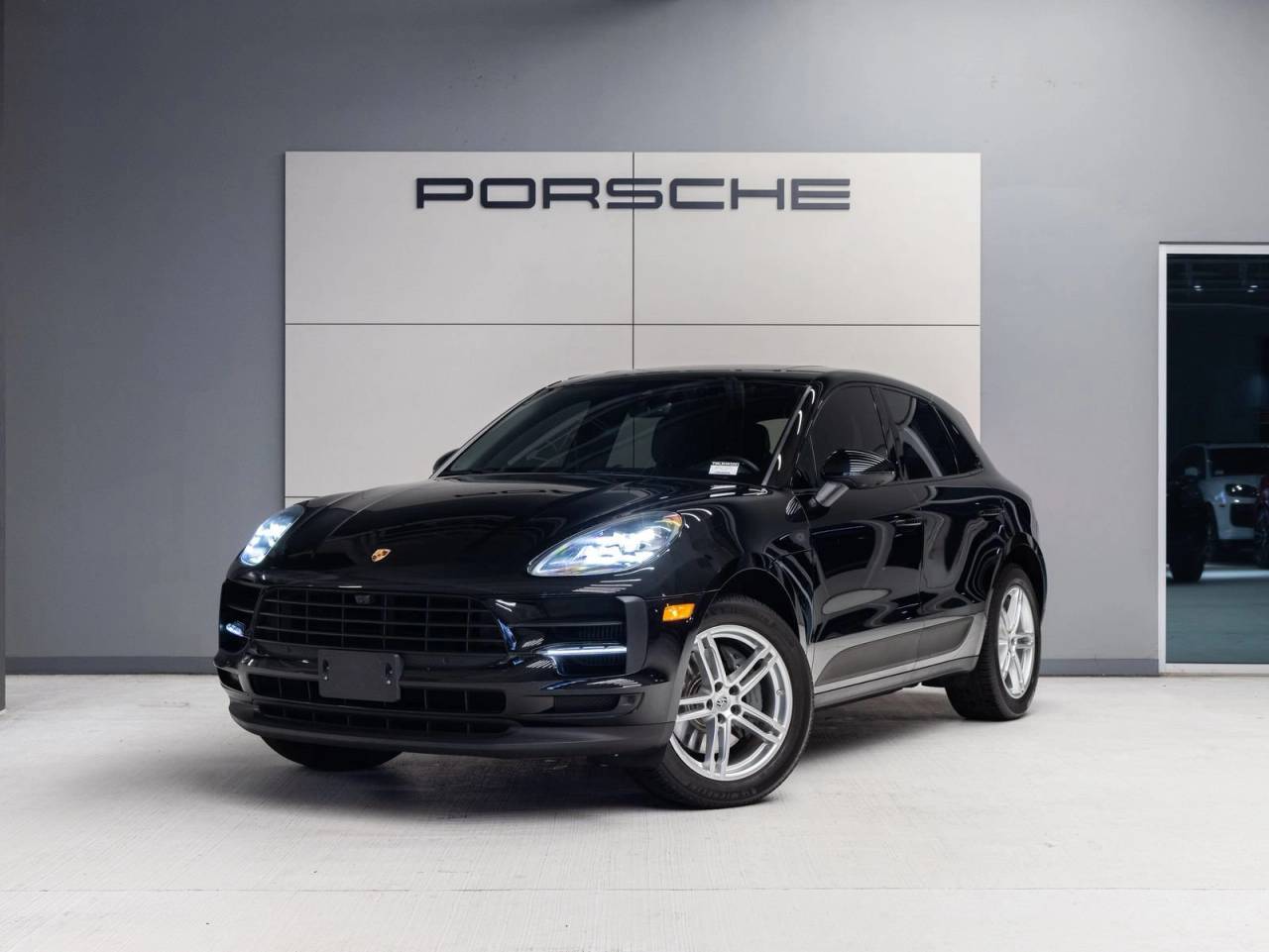 2021 Porsche Macan S