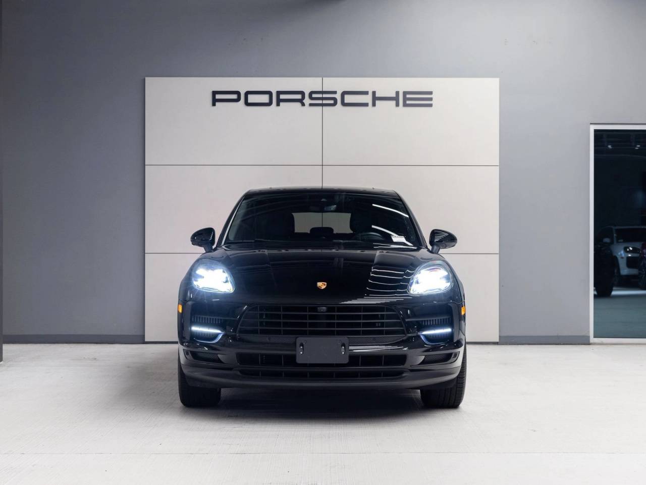 2021 Porsche Macan S