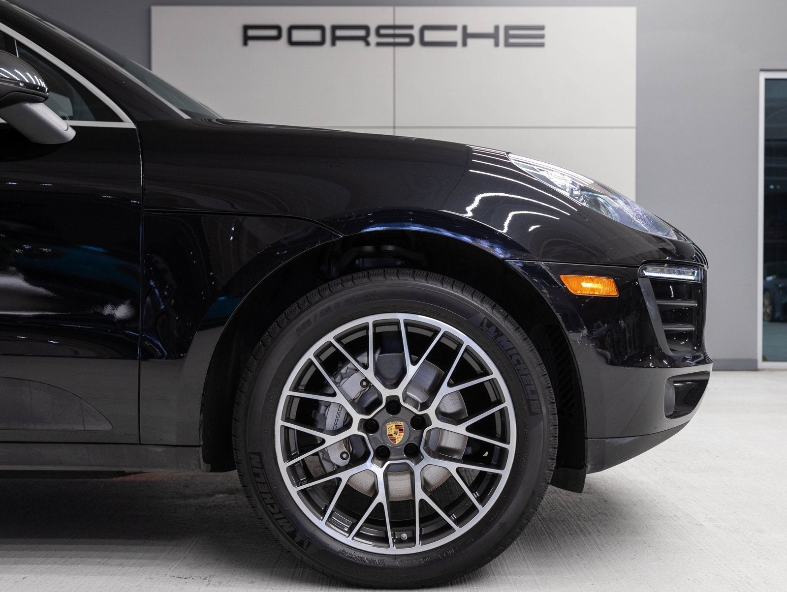 2018 Porsche Macan Macan S
