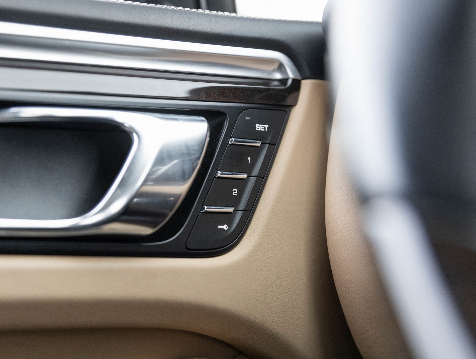 2018 Porsche Macan Macan S