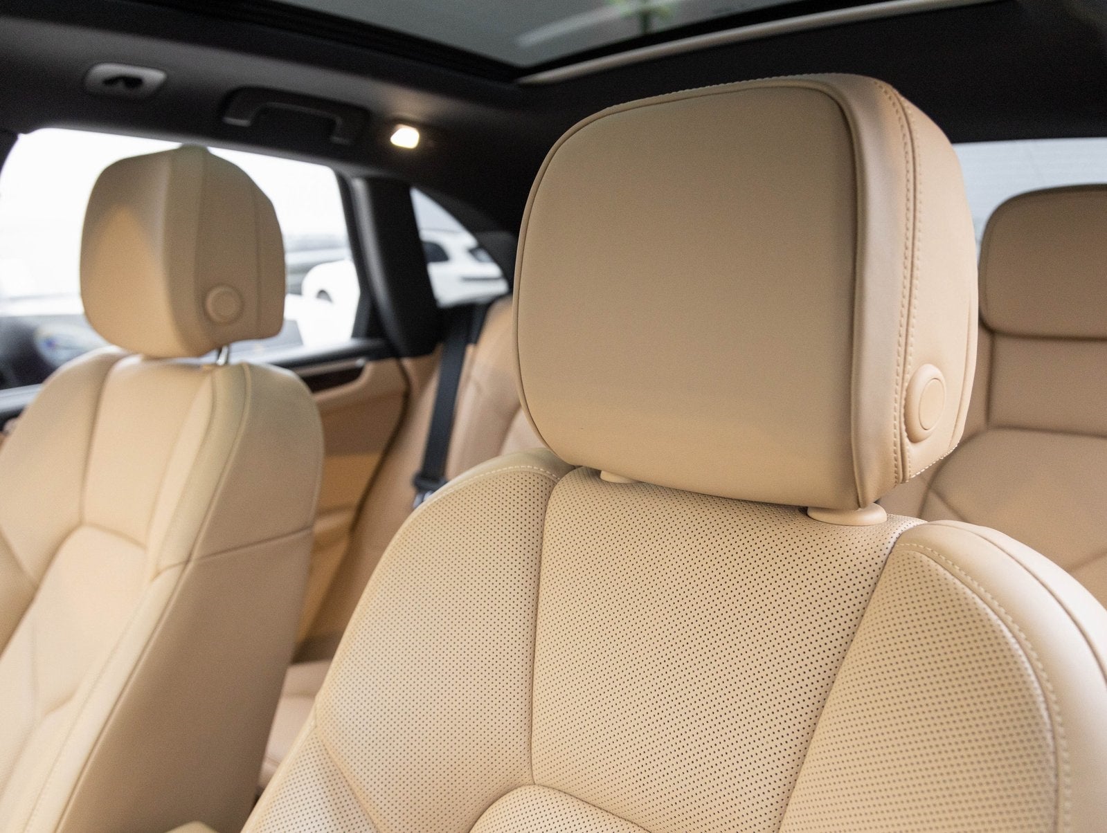 2018 Porsche Macan Macan S