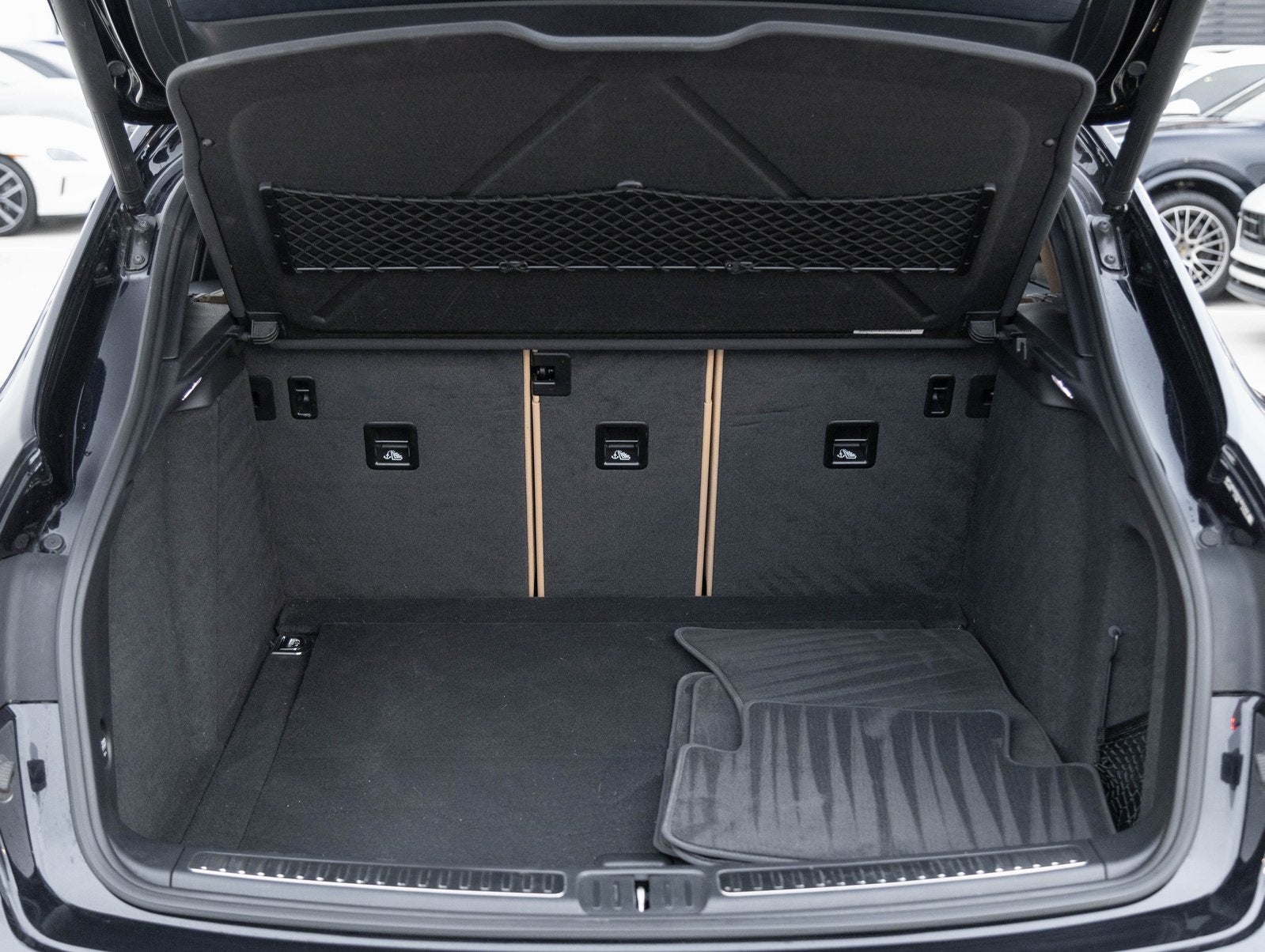 2018 Porsche Macan Macan S