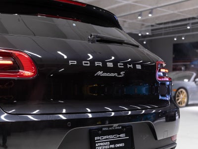2018 Porsche Macan Macan S