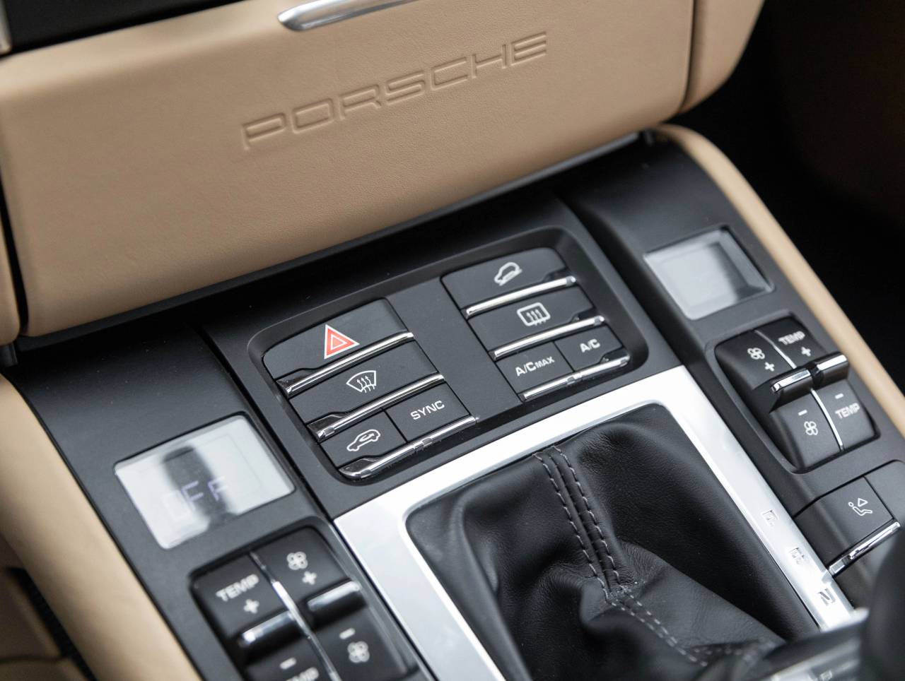 2018 Porsche Macan Macan S