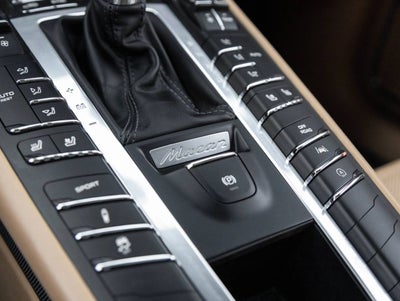 2018 Porsche Macan Macan S