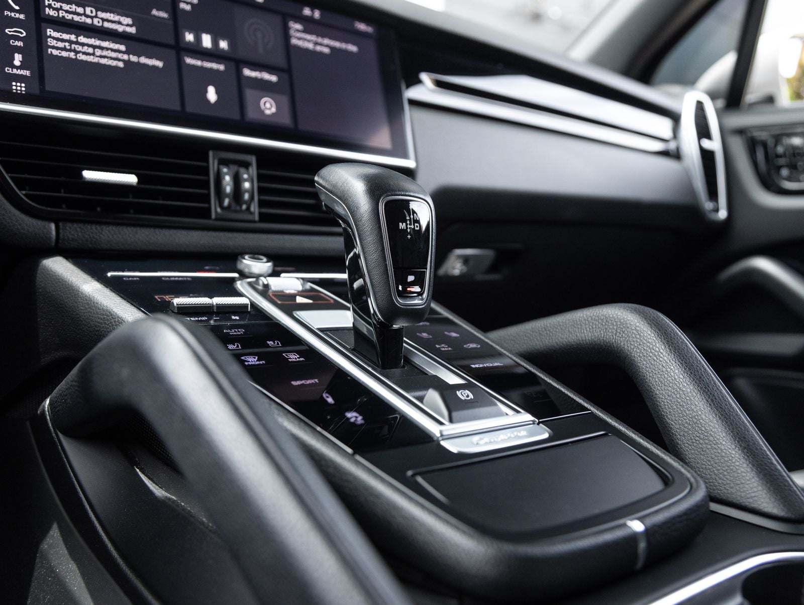 2021 Porsche Cayenne S