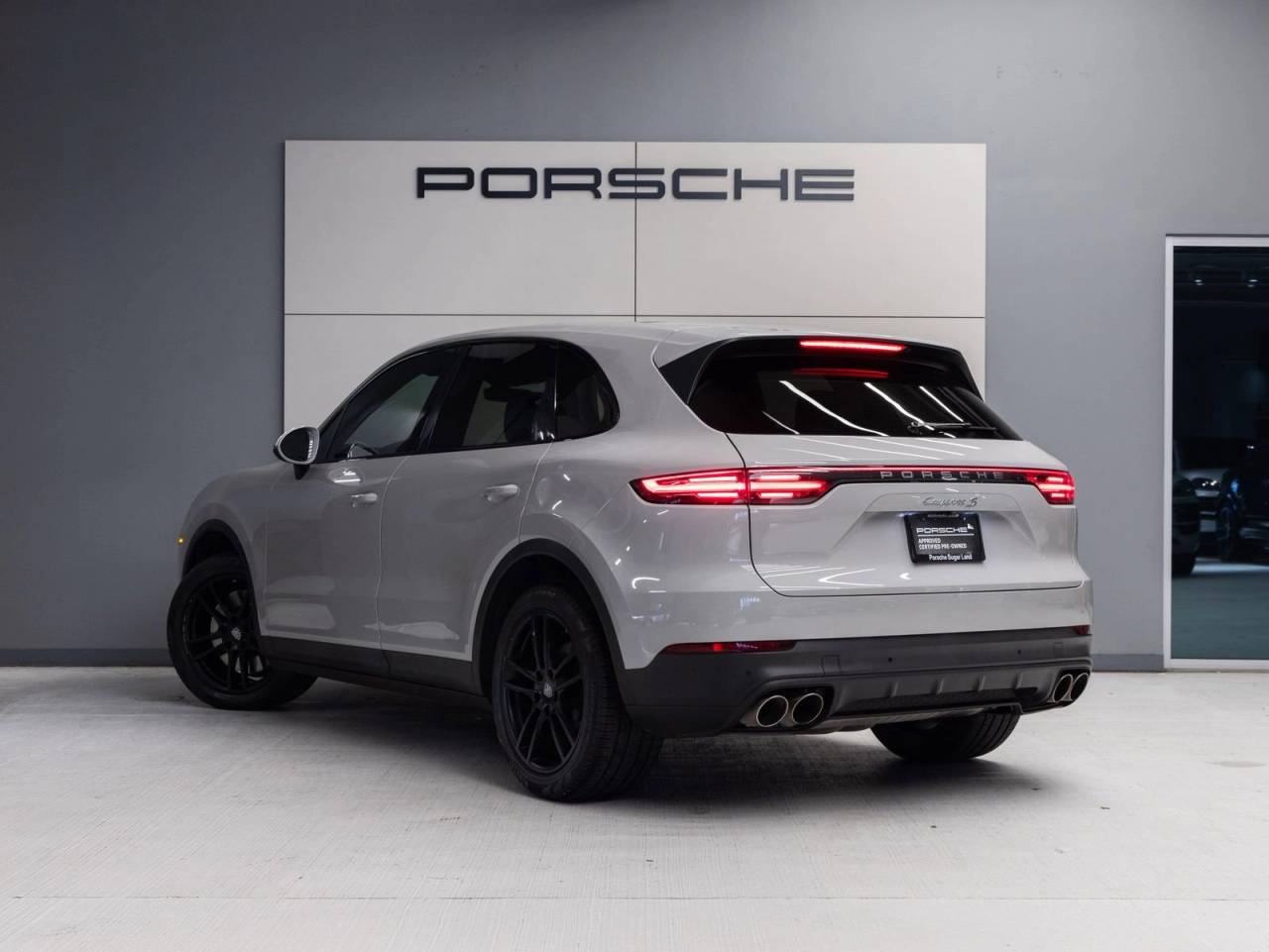 2021 Porsche Cayenne S