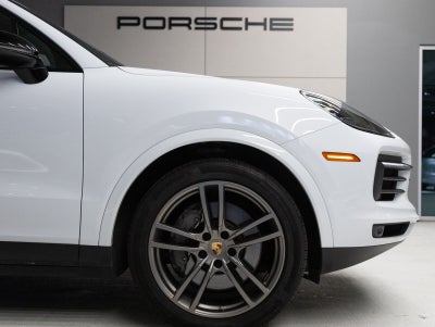 2023 Porsche Cayenne S Platinum Edition