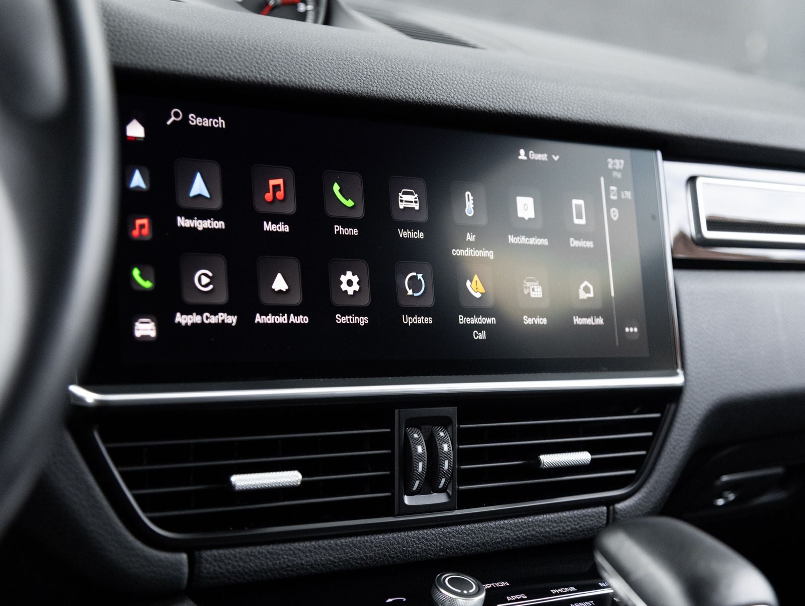 2023 Porsche Cayenne S Platinum Edition