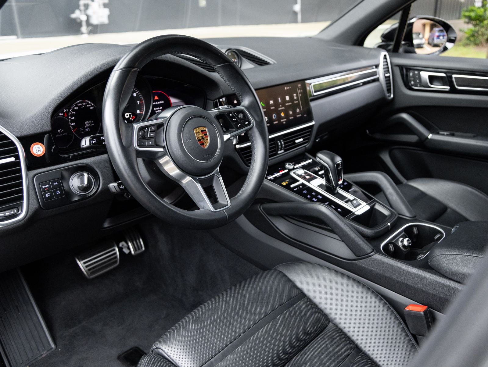 2023 Porsche Cayenne S Platinum Edition