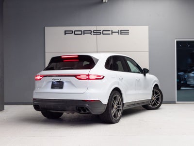 2023 Porsche Cayenne S Platinum Edition